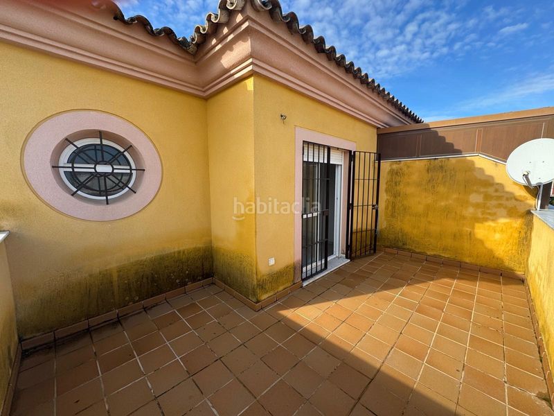 Foto ac3c9f4f-eeec-4f30-8f66-8e74c7cd550c. Casa adossada amb aparcament a Ctra Jerez-Ctra del Puerto Sanlúcar de Barrameda