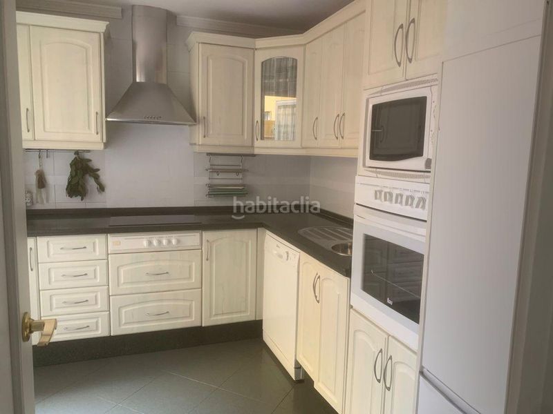 Foto 8b936780-d7d1-49b5-960c-3f1c0e0e6dcf. Casa adossada amb aparcament a Las Palmeras-Dehesilla Sanlúcar de Barrameda