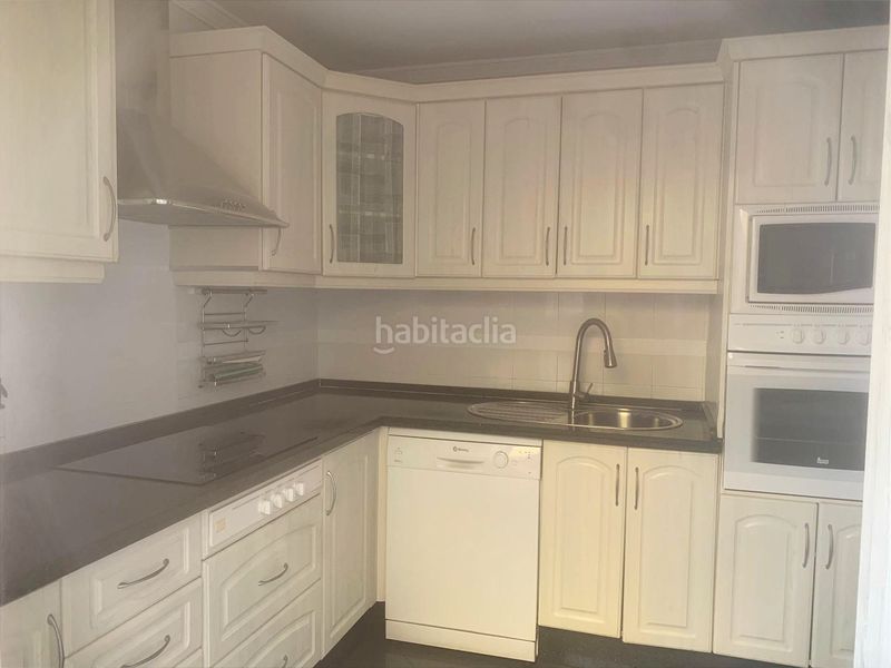 Foto 9587b032-368f-4461-ae83-fe04a3c053ca. Casa adossada amb aparcament a Las Palmeras-Dehesilla Sanlúcar de Barrameda