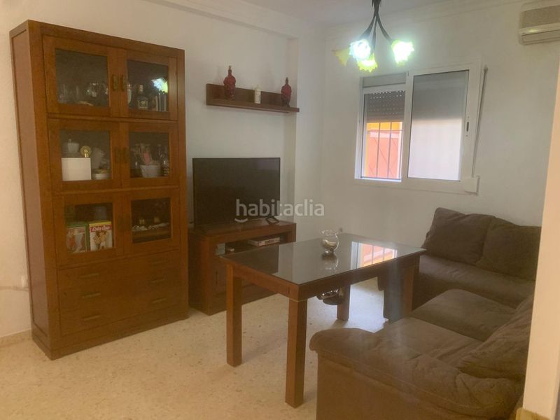 Foto 9c0d15ca-e130-4c07-854f-1fe68adf4cbe. Casa adossada amb aparcament a Las Palmeras-Dehesilla Sanlúcar de Barrameda
