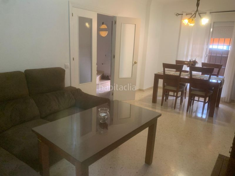 Foto fe6042a2-0912-45f7-84b8-448cd1382568. Casa adossada amb aparcament a Las Palmeras-Dehesilla Sanlúcar de Barrameda