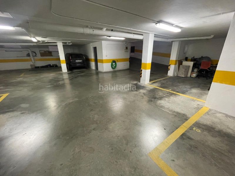 Foto e74f9b86-69e8-4e56-9f7f-018de5c15334. Aparcament cotxe a Centro-Calzada-Cabo Noval Sanlúcar de Barrameda