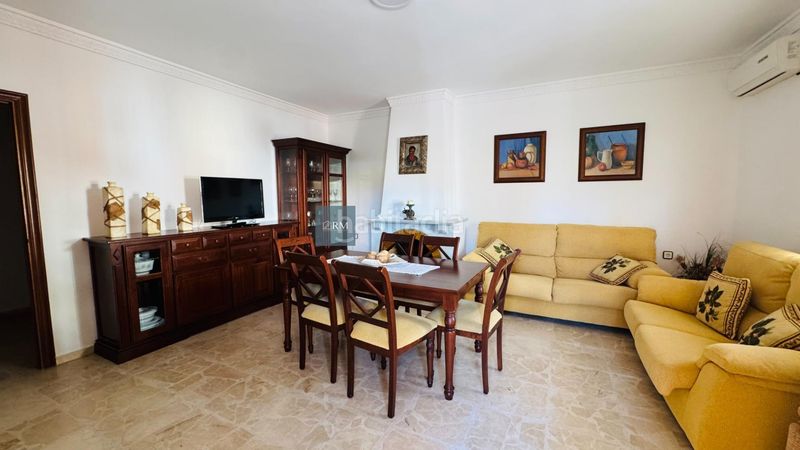 Foto 52892830-a7bf-4ca6-889d-fb393d499eac. Casa amb aparcament a El Pino-Bajo de Guía Sanlúcar de Barrameda