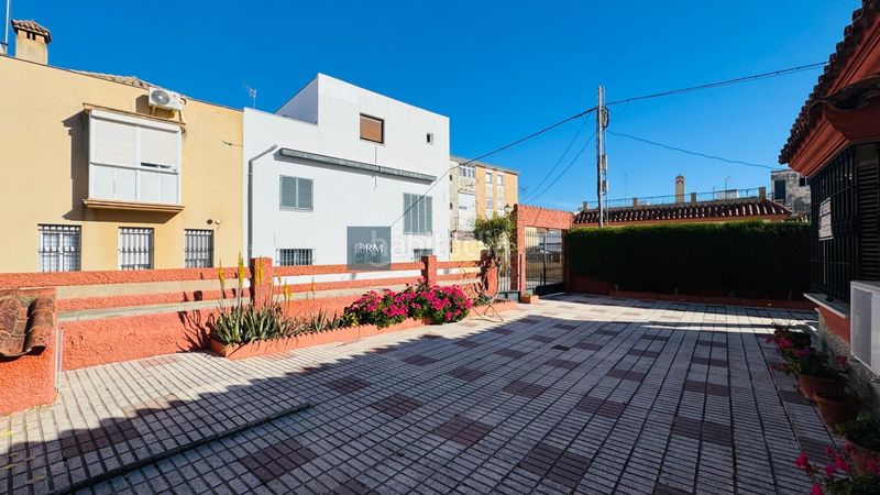 Foto eaad12b9-67ea-4e8c-9cb2-beaccdac3b65. Casa amb aparcament a El Pino-Bajo de Guía Sanlúcar de Barrameda