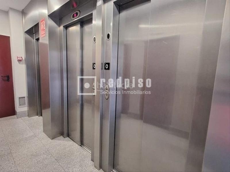 Foto f5eaa58f-c765-4b77-823f-bead5a010cd6. Duplex avec chauffage piscine dans Costillares Madrid