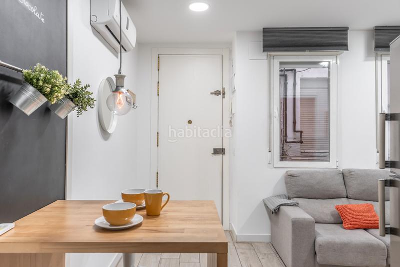 Foto c7edc7c4-5da1-47a1-9484-e262fb48258f. Etagenwohnung mit heizung in Palos de Moguer Madrid