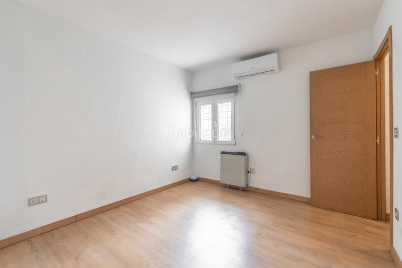 Foto 255eff74-9156-4004-b10c-b07f50784256. Piso en Villaverde Alto Madrid