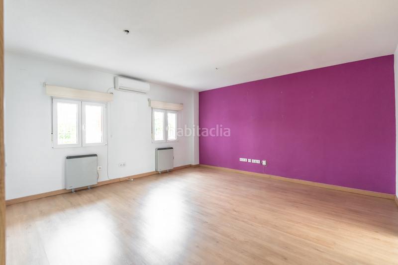 Foto 3f96bb8f-72ad-42b3-9168-33332c5d3f95. Piso en Villaverde Alto Madrid