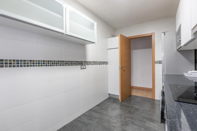 Foto 6bfec107-c308-479f-871c-b4daa3eab429. Piso en Villaverde Alto Madrid