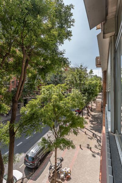 Foto b19d0987-a97f-462c-8ed2-1d903869cbea. Piso en Imperial Madrid
