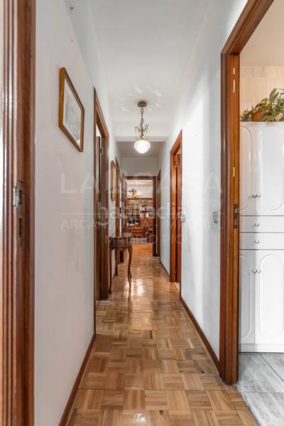 Foto cfa0e4bb-2ad8-4c27-9c81-513e6c5c3830. Piso en Imperial Madrid