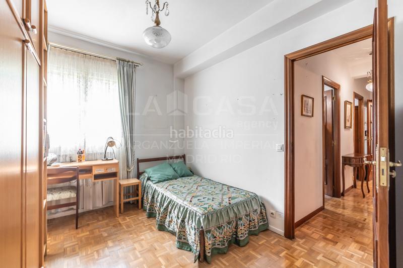 Foto e4c3c4a9-b60a-40c2-9455-dadaf170b4ba. Piso en Imperial Madrid