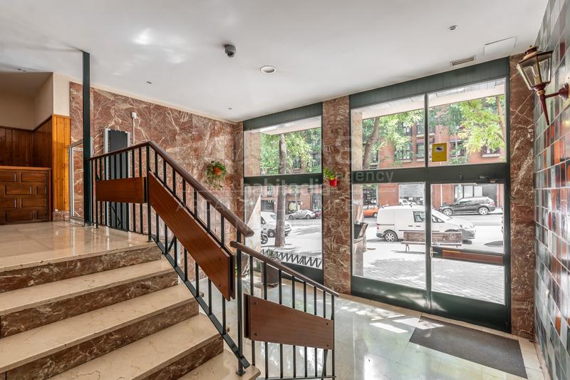 Foto f1ca5ee9-7ff3-4cd3-ba68-d7a26608ab3d. Piso en Imperial Madrid