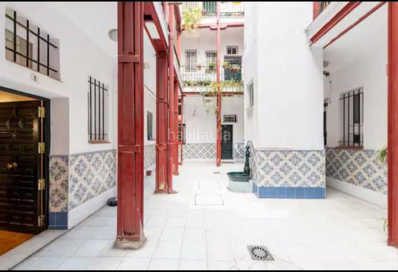 Foto bbdab01a-4016-43de-8cab-23c785870065. Planta baixa a Embajadores-Lavapiés Madrid