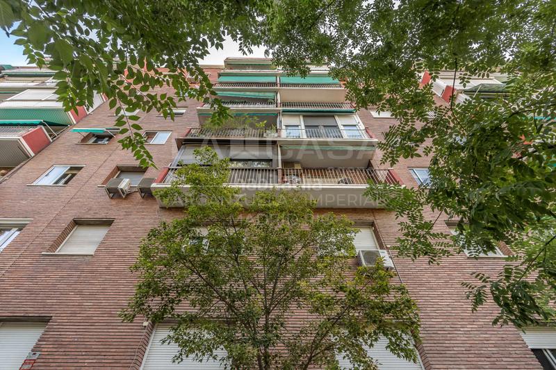 Foto b193569e-700a-43bc-a000-e415eabb17ca. Appartamento con riscaldamento in Imperial Madrid