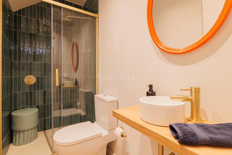 Foto ef8525a6-f2a3-4d65-9d5d-6e4702b35d0e. Piso en Embajadores-Lavapiés Madrid