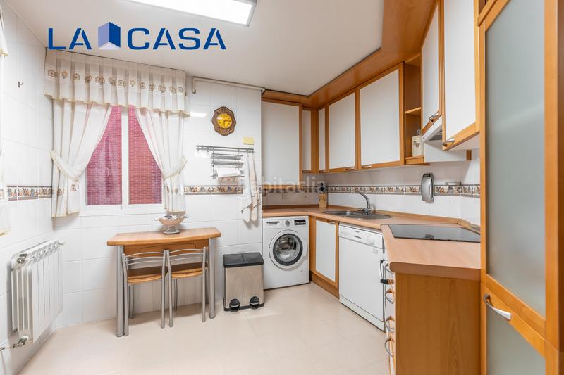 Foto 11ac100d-9c7b-4370-8f27-f77edfc7d4b9. Rent flat with heating pool in Palos de Moguer Madrid