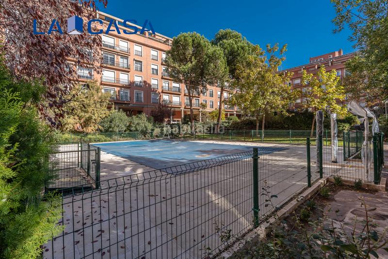 Foto 2c0cf698-69ae-45e9-a923-9ffe7f3d27d4. Rent flat with heating pool in Palos de Moguer Madrid