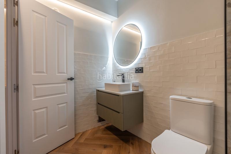 Foto d5119ba9-321e-45ab-b24b-8ad526160330. Business premise in Palos de Moguer Madrid