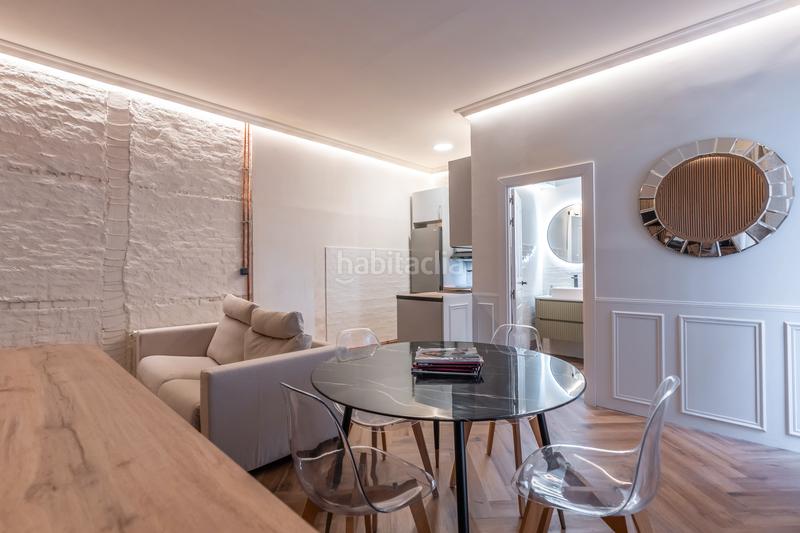 Foto d328806d-7de6-4201-bc78-a654e007373a. Locale commerciale in Palos de Moguer Madrid