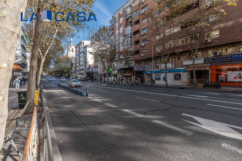 Foto 7d6471d6-fd16-4be6-8900-9a6a25a763f0. Pis a Bellas Vistas Madrid