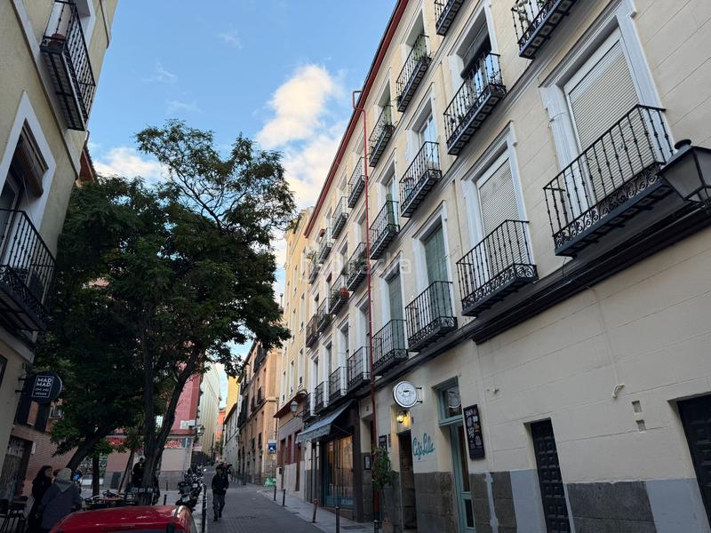Foto b383b149-44a5-4894-ab62-a2470d778467. Etagenwohnung in Embajadores-Lavapiés Madrid