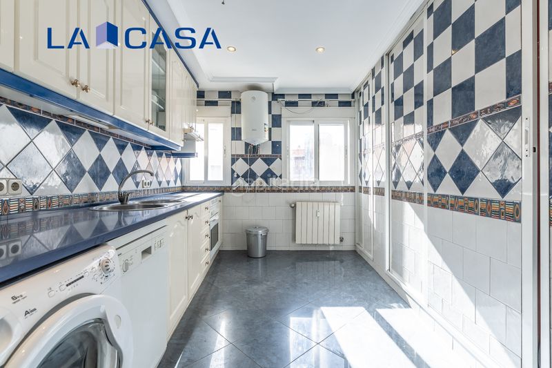 Foto 0d7e5cc6-86b7-4008-8e4e-dc8013900f86. Piso en Chopera Madrid