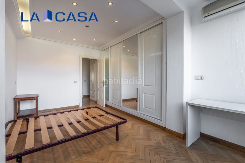 Foto 79d6b54f-4592-42df-8c30-5dff4d8b8c16. Piso en Chopera Madrid