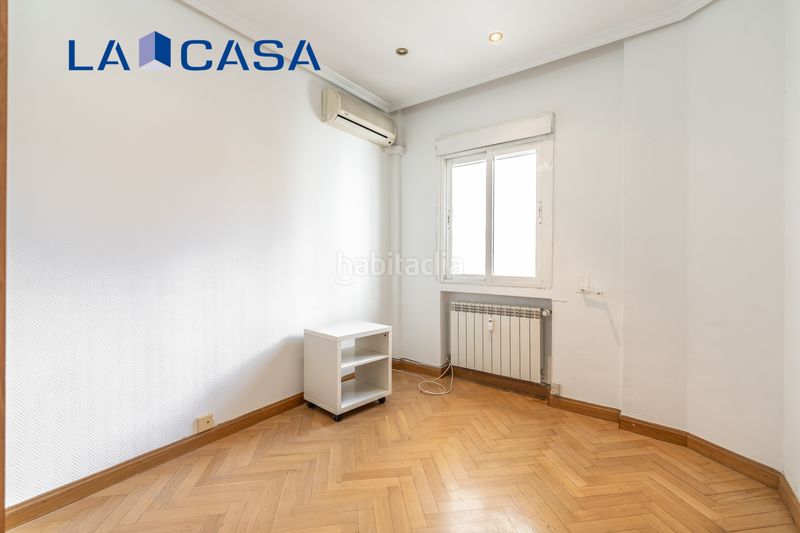 Foto 7ec5f85b-19a6-4b69-b1ca-40733f3d0f3d. Piso en Chopera Madrid