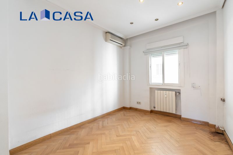 Foto 88372861-2aab-4355-b8c3-fca56d8866af. Piso en Chopera Madrid