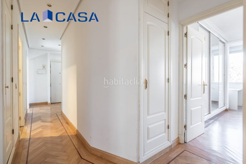 Foto d305f705-d023-4eb9-8282-7b0859fb90a3. Piso en Chopera Madrid