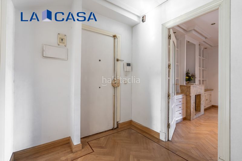 Foto f82c166f-a728-4690-8e14-101160fa8555. Piso en Chopera Madrid