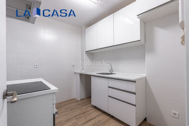 Foto 23994466-fb7b-4c11-a143-508aed135e28. Flat with heating in Chopera Madrid
