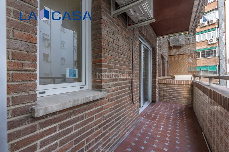 Foto 2f0f0f50-cc09-4e2c-baec-8575f014b1da. Flat with heating in Chopera Madrid