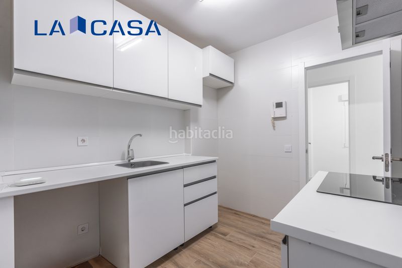 Foto 41fe0040-7398-4f3d-b4c9-cad7f7a477b4. Flat with heating in Chopera Madrid