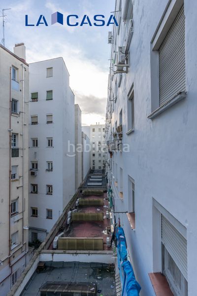 Foto 5e20634f-1af4-4b34-80e6-de2a7f8f88e8. Flat with heating in Chopera Madrid