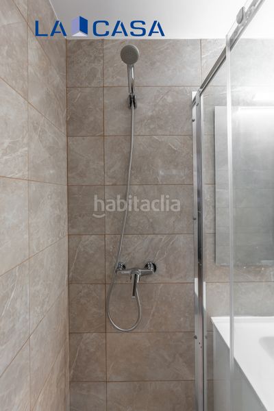 Foto 63b9f969-e336-4cb3-ab7a-0f5850205536. Flat with heating in Chopera Madrid