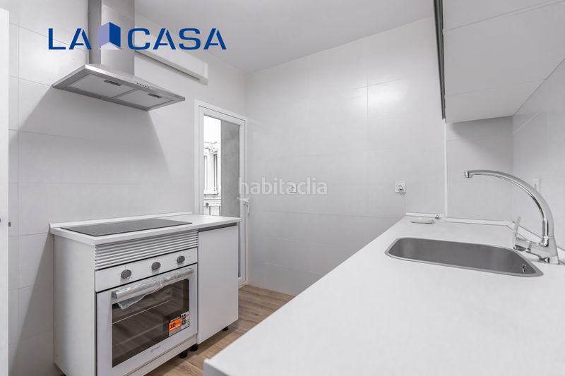 Foto 844b750a-a9fa-4942-af19-7414ab79b738. Flat with heating in Chopera Madrid