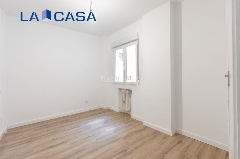 Foto b106f431-92d2-472a-9538-315285eb2d9c. Flat with heating in Chopera Madrid