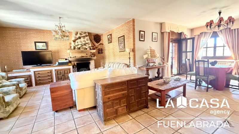 Foto ce750a39-7f4a-4269-87ff-2b44c07da21e. Maison avec chauffage dans Chozas de Canales