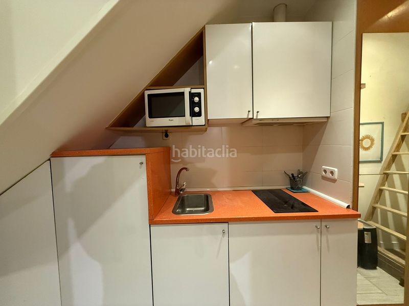 Foto 1b152a51-6f85-4ae5-b092-ba33e7cba949. Piso en Embajadores-Lavapiés Madrid