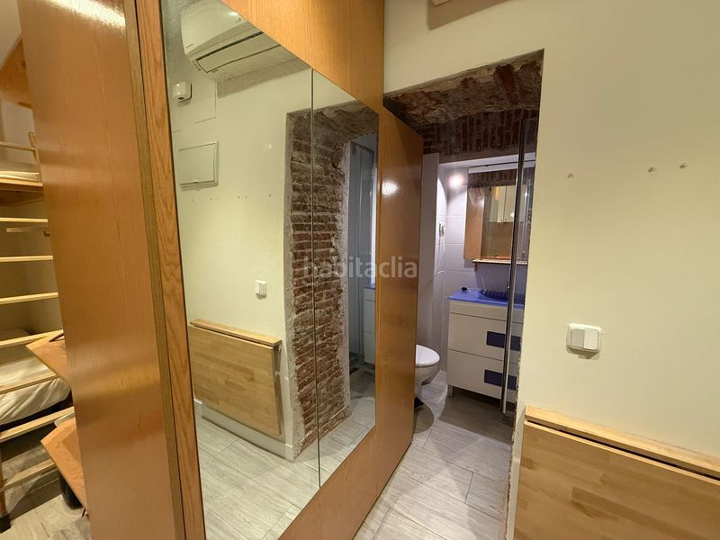 Foto 6100bde7-a6be-42b9-9834-470fa7c8fe03. Piso en Embajadores-Lavapiés Madrid