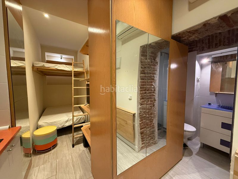 Foto f316f28e-7289-479d-ab92-ed449b6a2513. Piso en Embajadores-Lavapiés Madrid