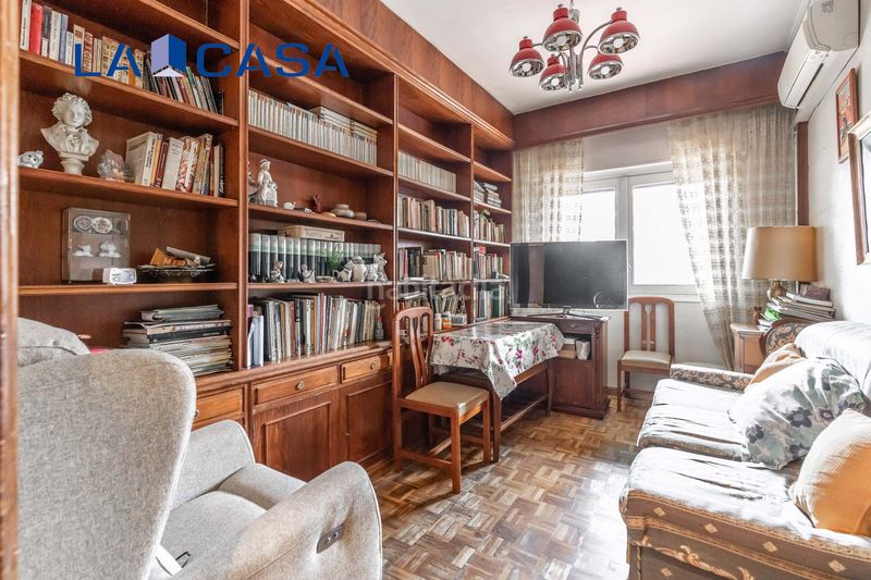 Foto 6d02696a-12ee-4215-a880-417a3e2c286f. Pis amb calefacció a Palos de Moguer Madrid