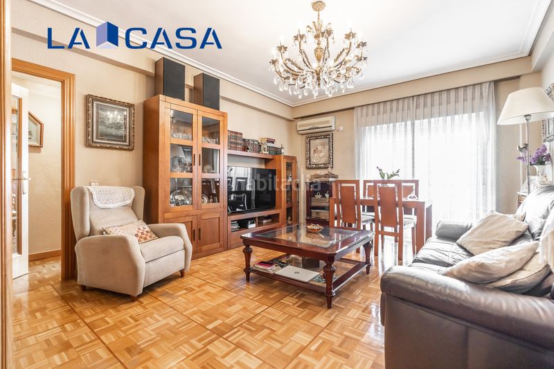 Foto ace21551-f479-4fab-a09f-204a0a972c2c. Piso en Palos de Moguer Madrid