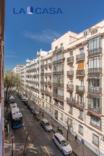 Foto df1c5a98-55ce-4188-accb-7221262373ad. Piso en Palos de Moguer Madrid