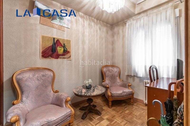 Foto fd3911fe-c693-40e2-8098-39def8a7a693. Piso en Palos de Moguer Madrid