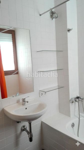 Foto 46c5f596-5c75-4fce-97e2-c79809a1376e. Piso en Embajadores-Lavapiés Madrid
