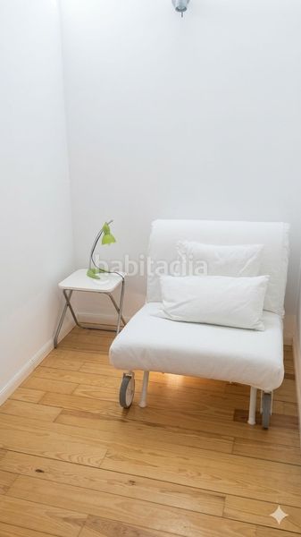 Foto bc7c062e-bd32-4447-b43d-04ea50902075. Piso en Embajadores-Lavapiés Madrid