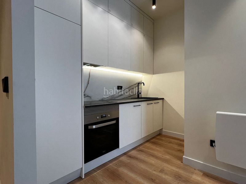 Foto 2d8928d6-037c-481f-92a0-89d7a677f836. Planta baixa a Moscardó Madrid